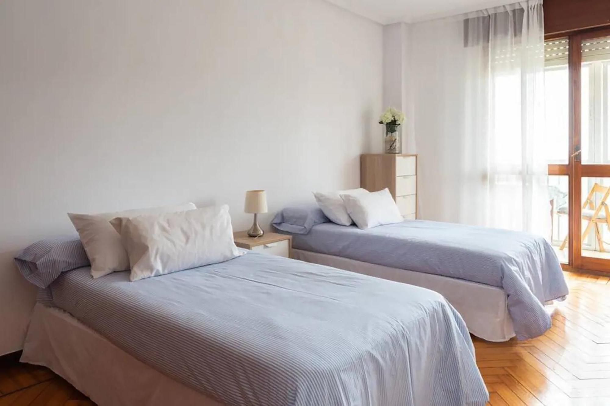 Apartamento En Alto Miranda Con Parking Apartment Santander Ngoại thất bức ảnh